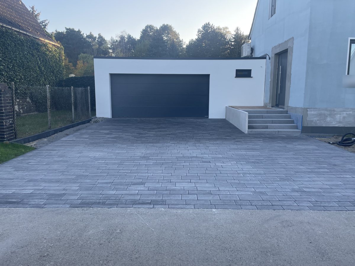 Pflasterarbeiten – Terrassen, Einfahrten, Wege